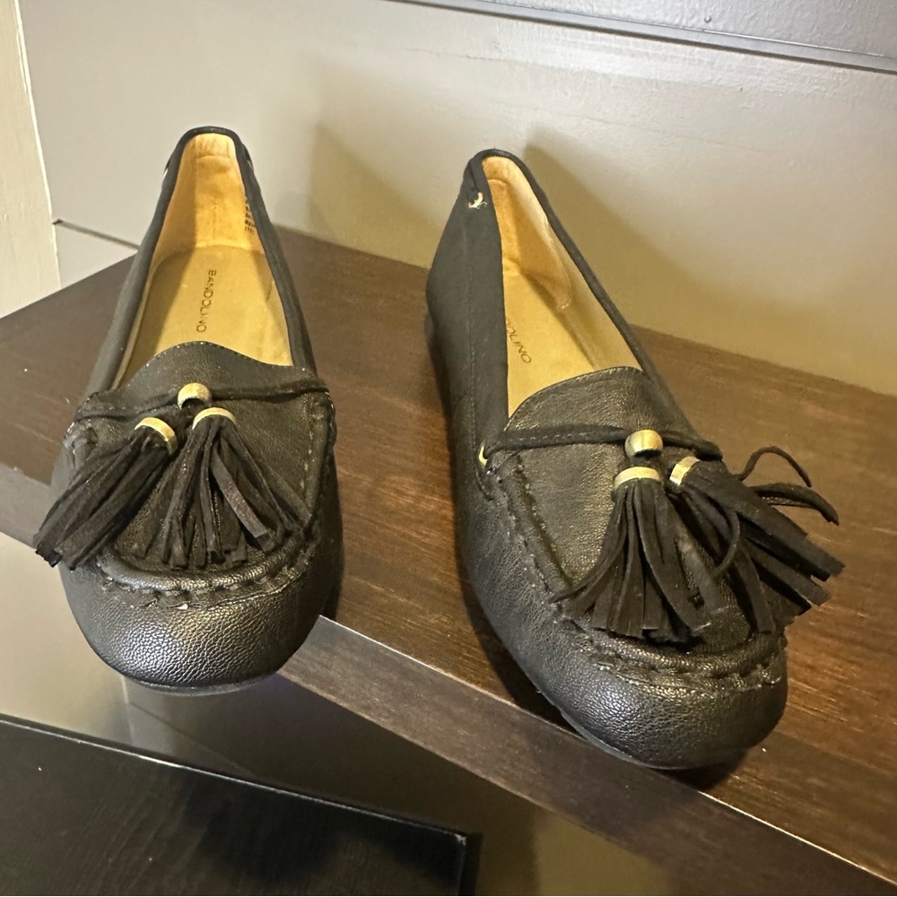 Bandolino Black Moccasins‎ with Tassels